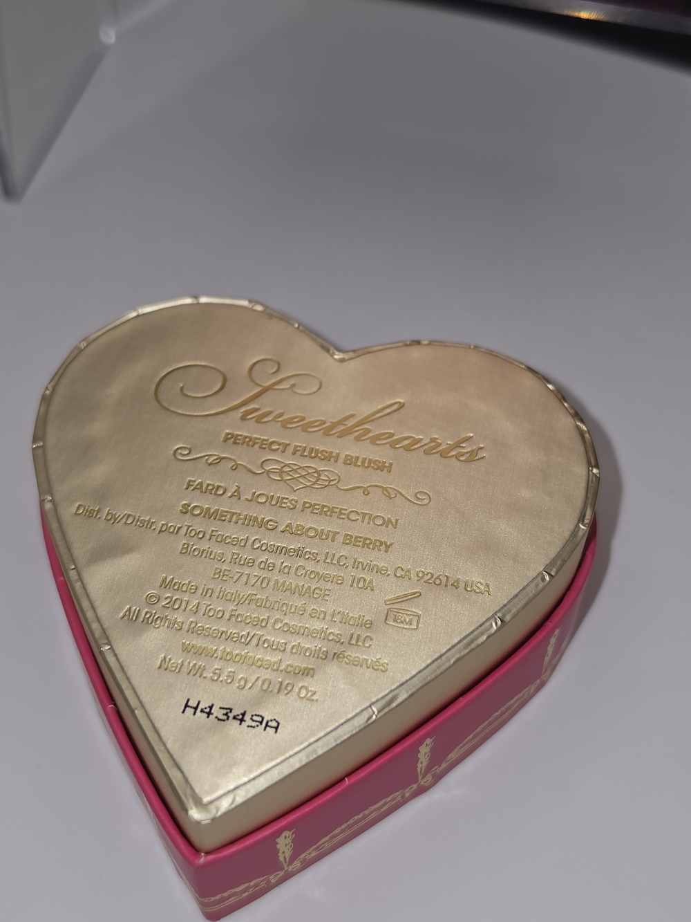 RETRO / Y2K Too Faced- Sweethearts Perfect Flush Blush- "SOMETHING ABOUT BERRY" - Picture 9 of 10
